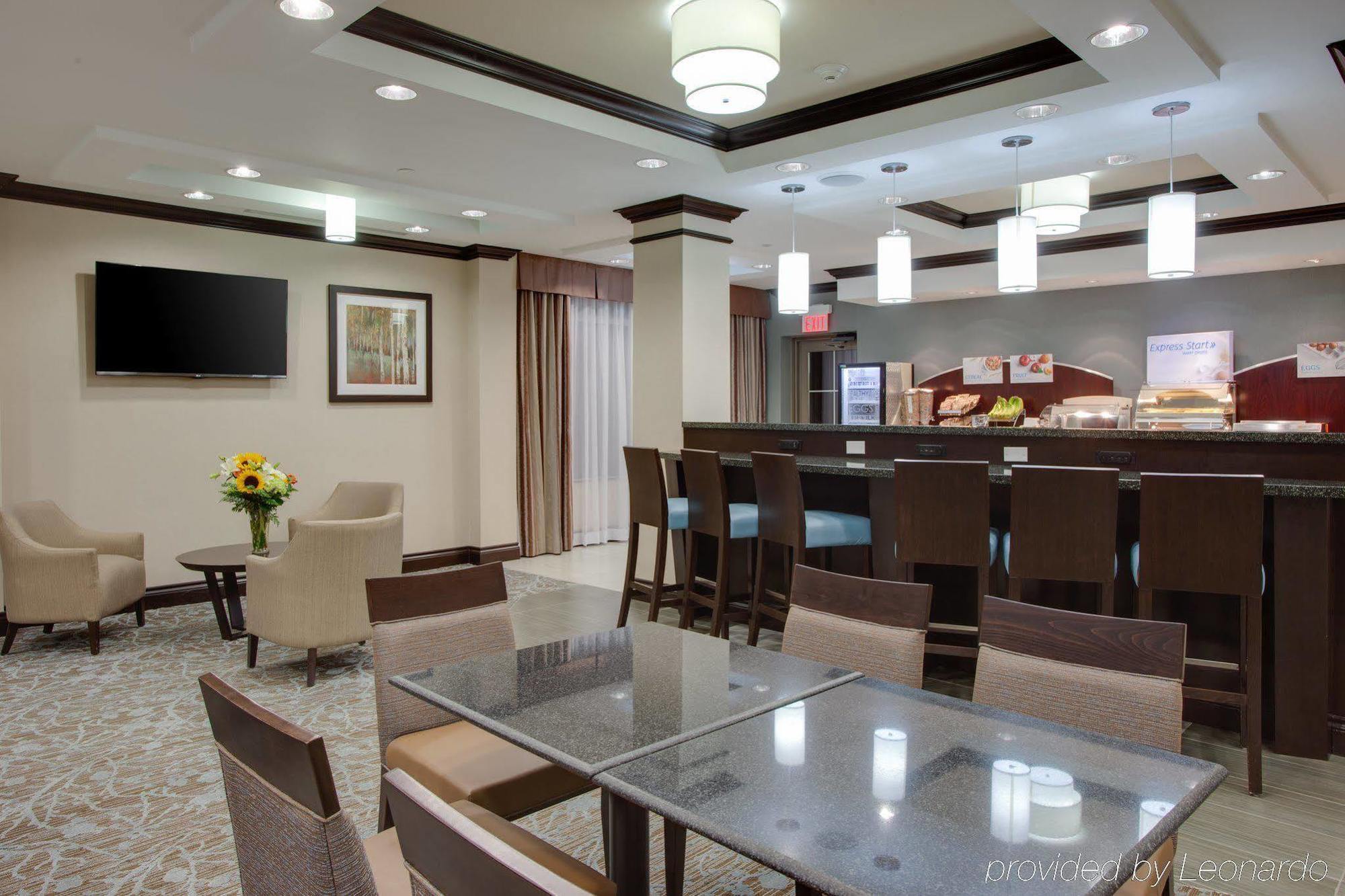 Hotel Express & East-orleans By Ihg Ottawa