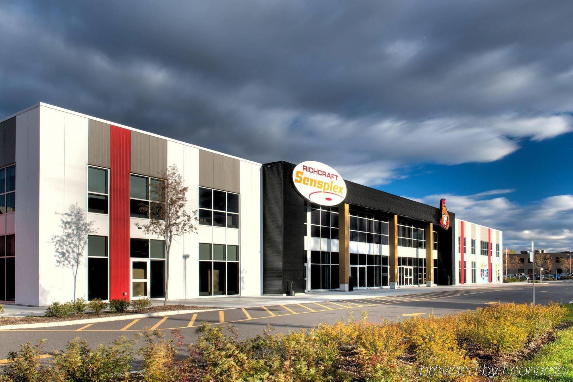 Express & East-orleans By Ihg Hotel