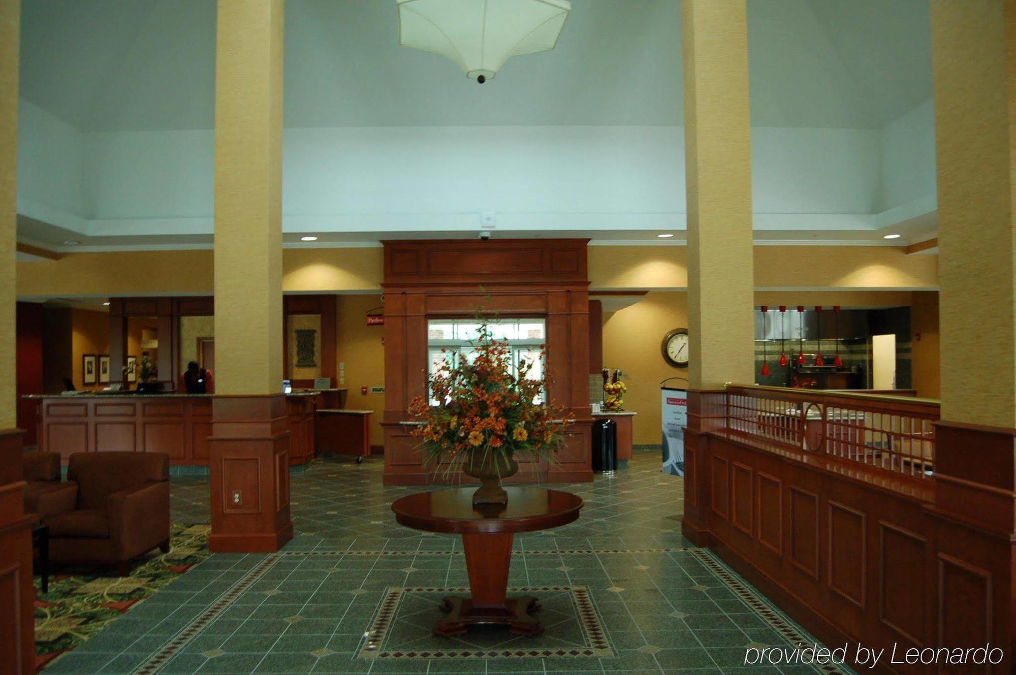 Hilton Garden Airport Hotel Ottawa