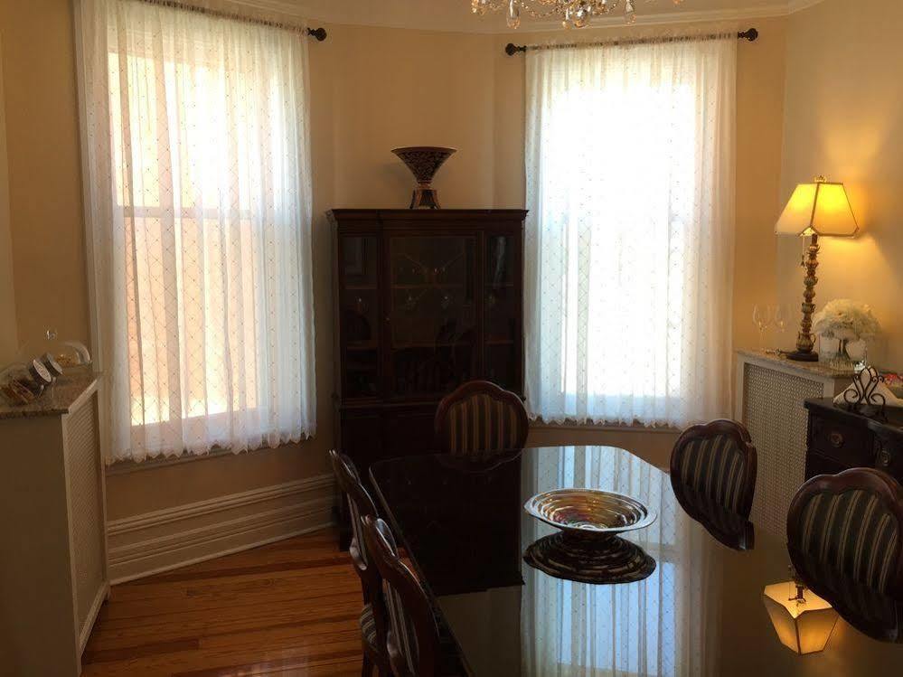 The Century House 3* Ottawa