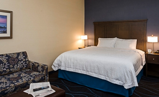 Hampton Airport Ontario 2*