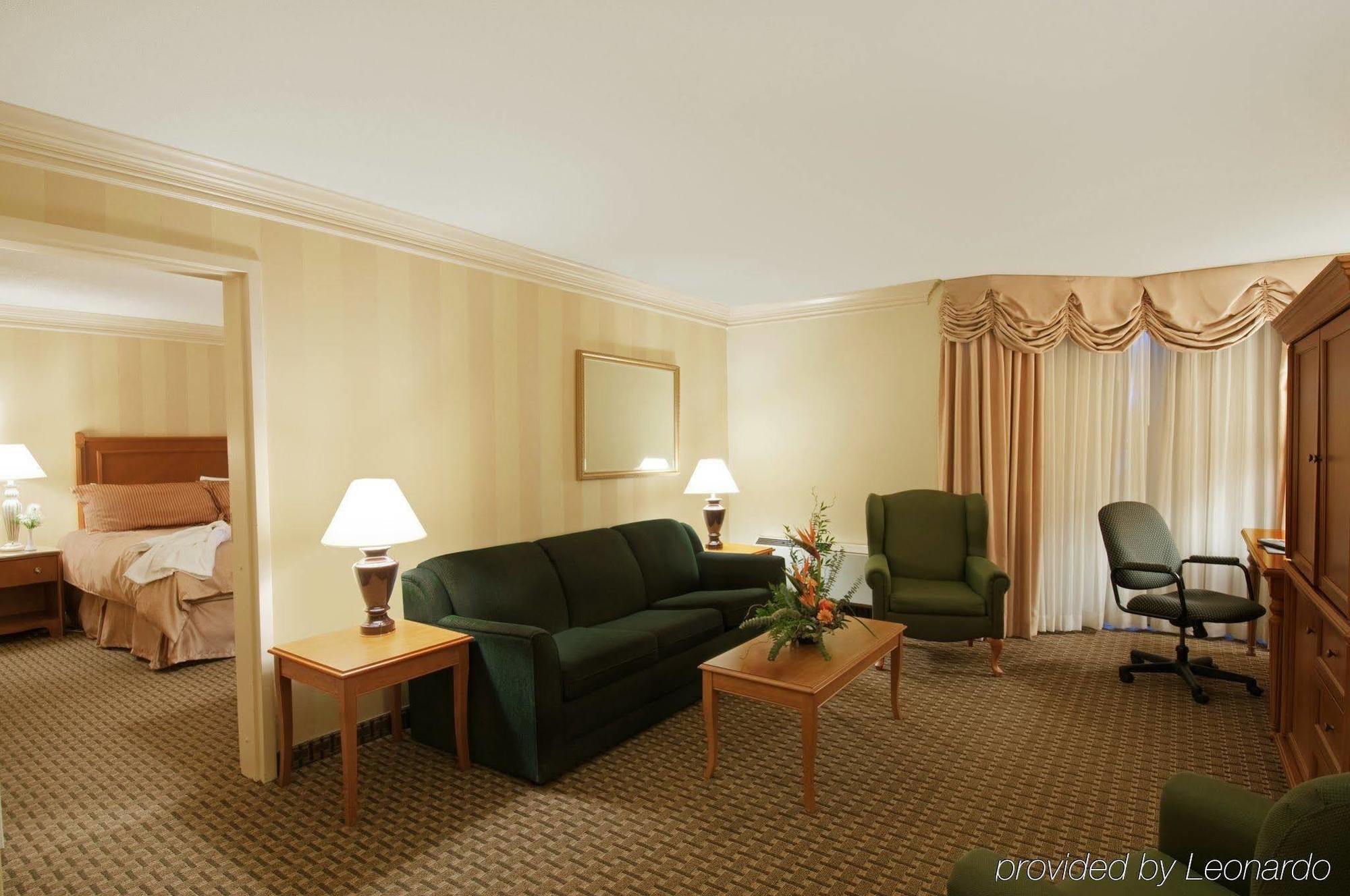East By Ihg Hotel 4*