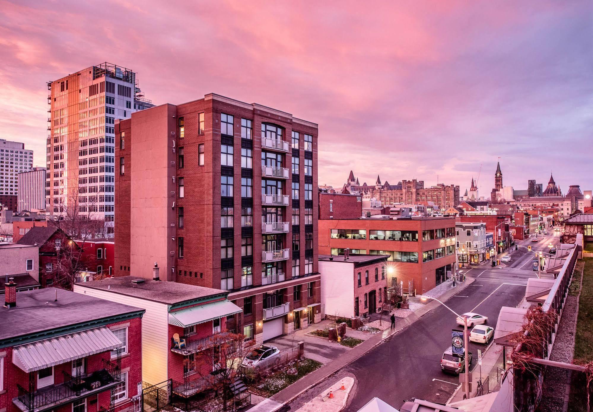 Byward Blue Hotel Ottawa