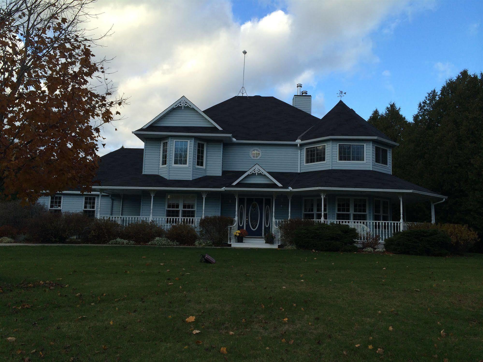 The Boston 't' Bed & Breakfast Ottawa