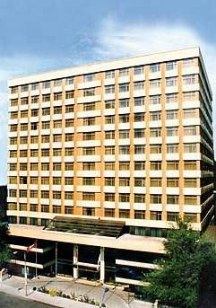 The Carleton 4*