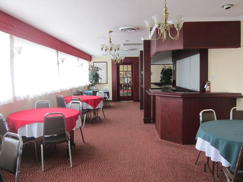 Plaza Downtown 3*