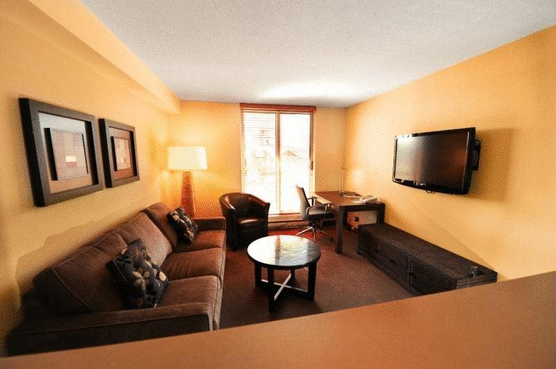 Bostonian Executive Suites Hotel