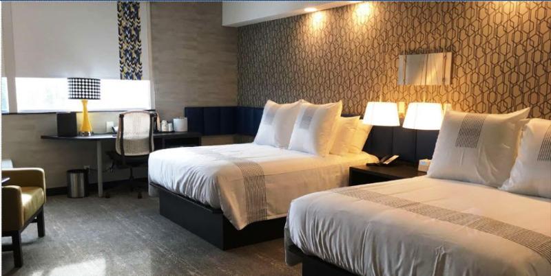 Hotel Glo Western Kanata West 3*