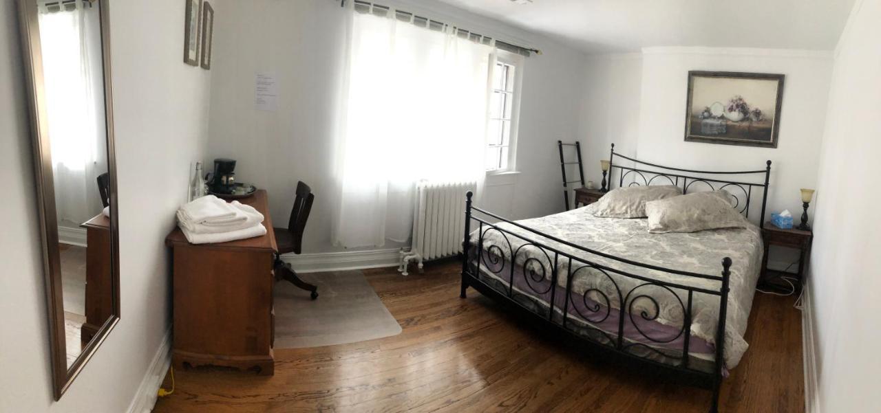 Ambassador Bed & Breakfast Ottawa