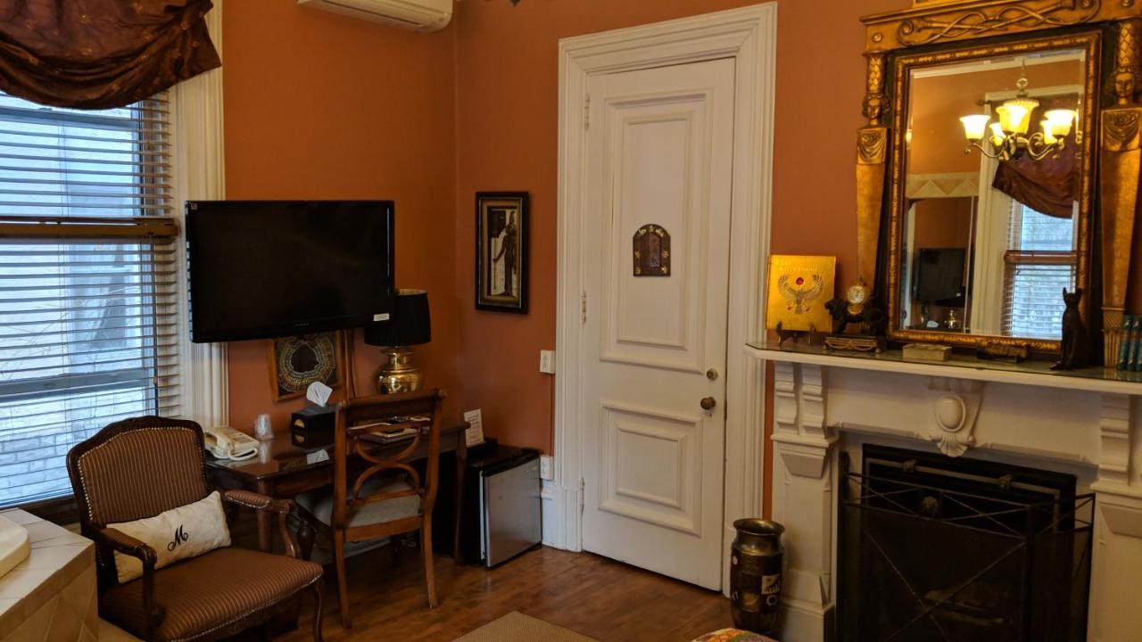 Bed & Breakfast Mcgee's