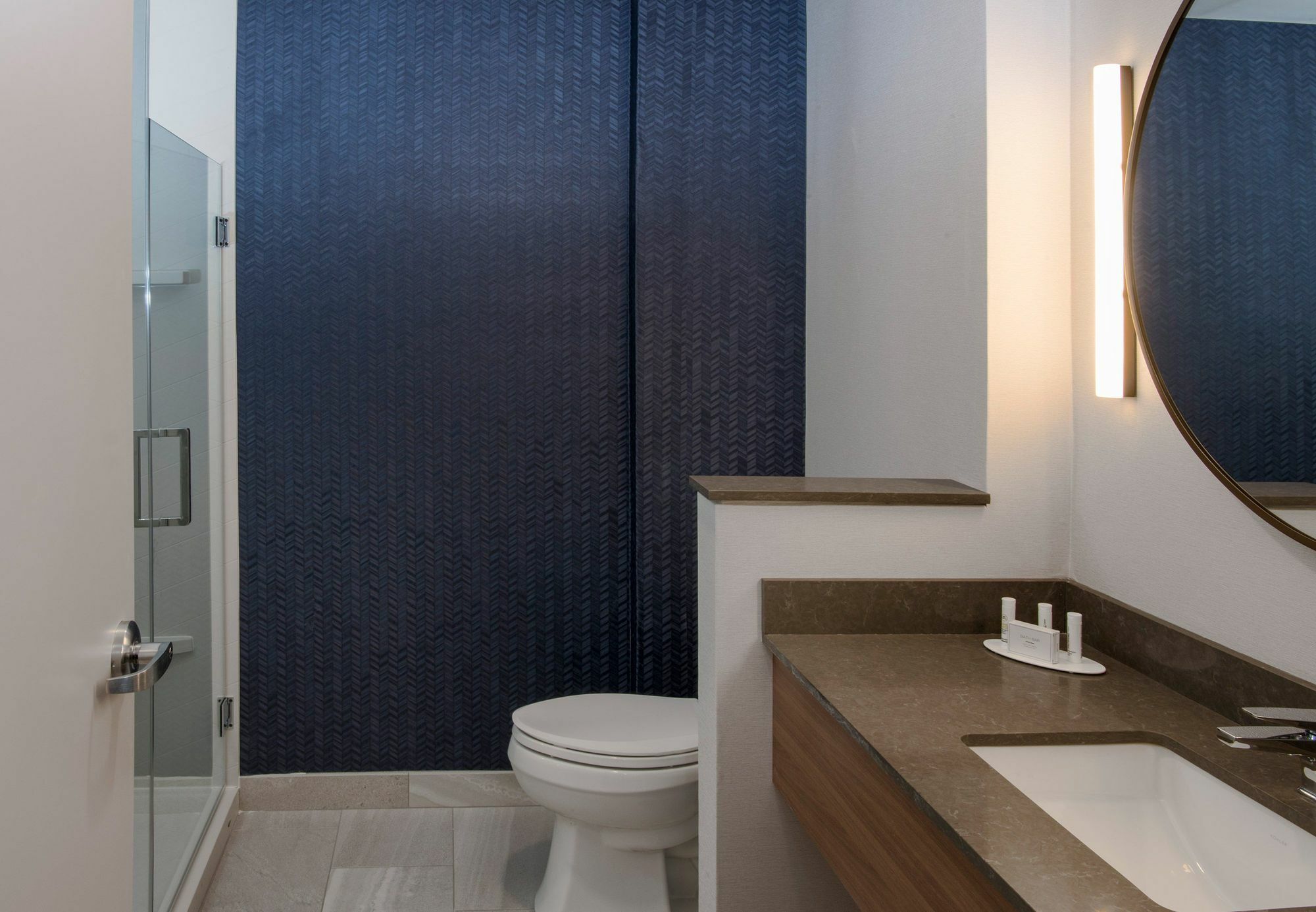 Hotel Fairfield & By Marriott Airport Ottawa
