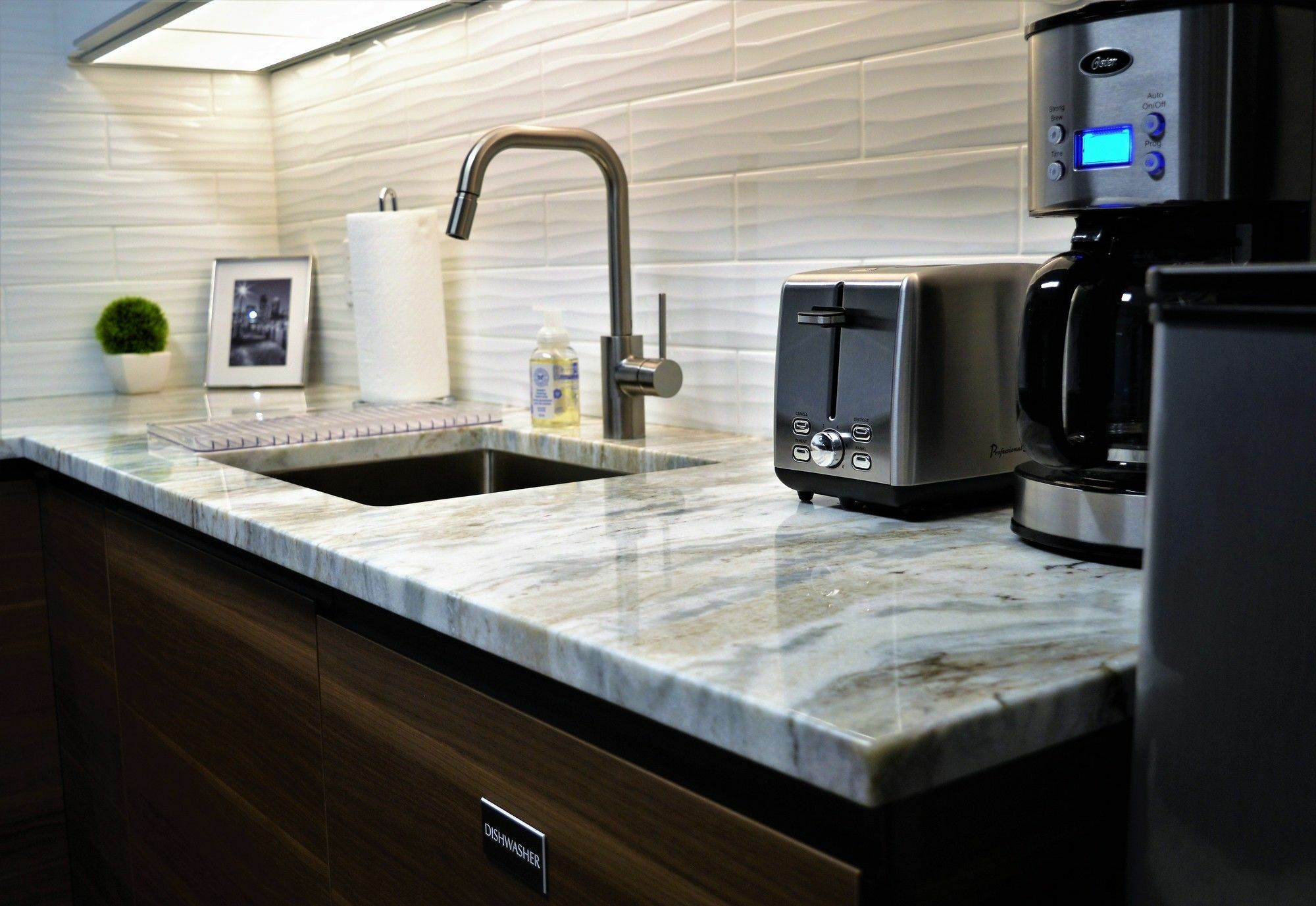 Simply Luxury *