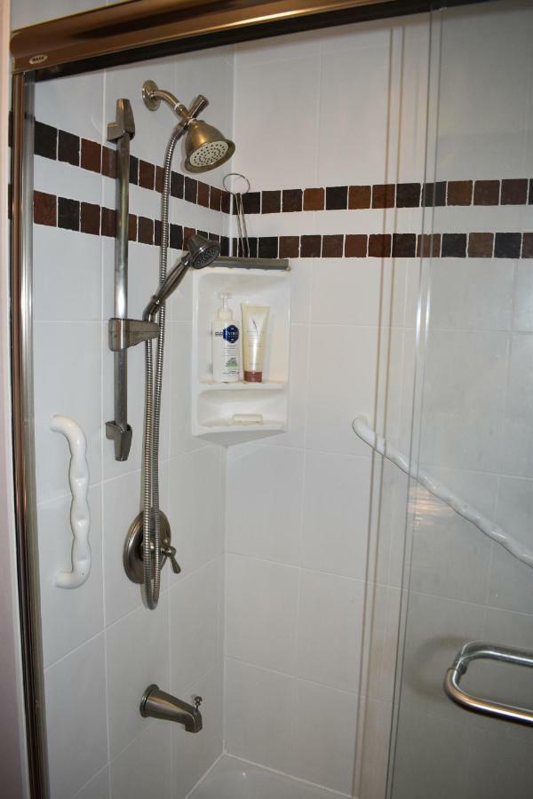 Graham Homestay Homestay Ottawa