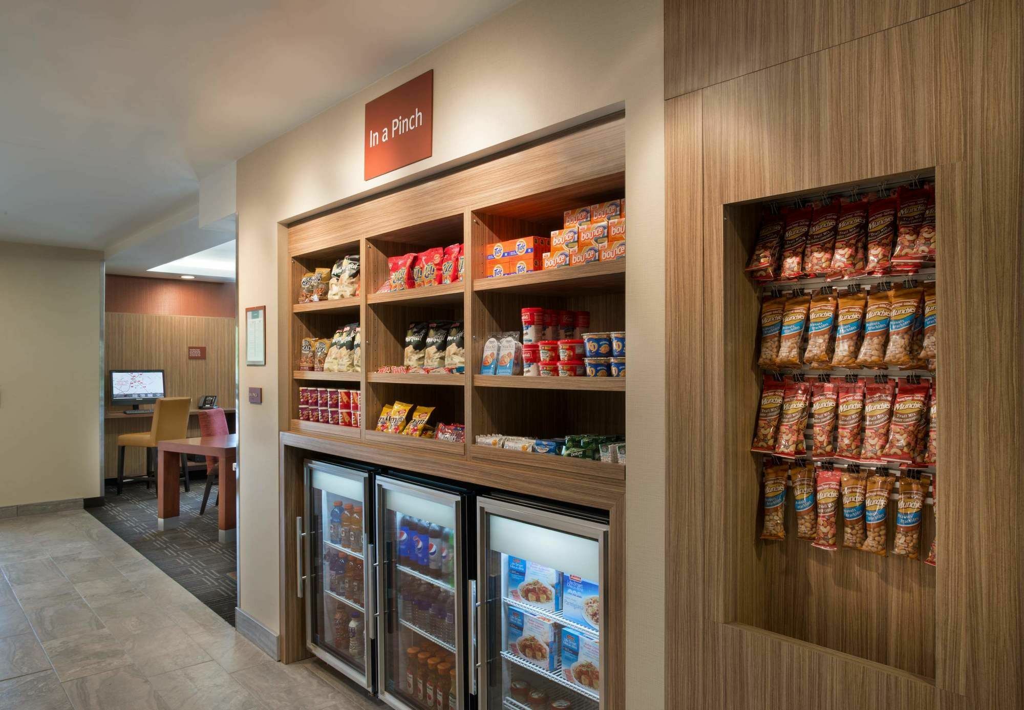 Towneplace By Marriott Kanata Hotel 3*