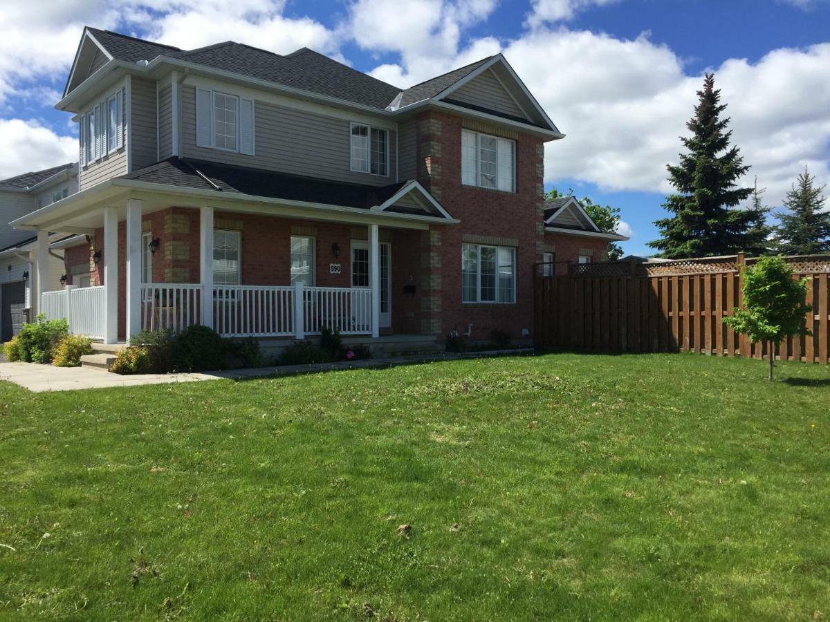 Self Check-in Spacious With Full Kitchen * Ottawa