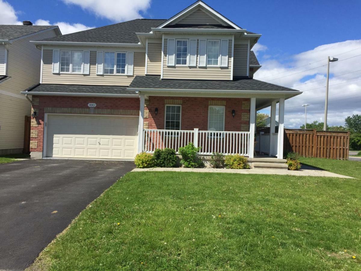 Self Check-in Spacious With Full Kitchen * Ottawa