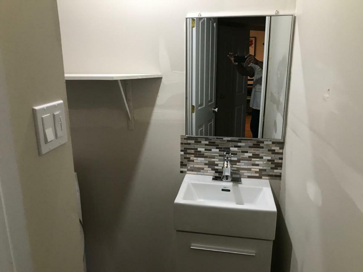 Self Check-in Spacious With Full Kitchen Apartment Ottawa