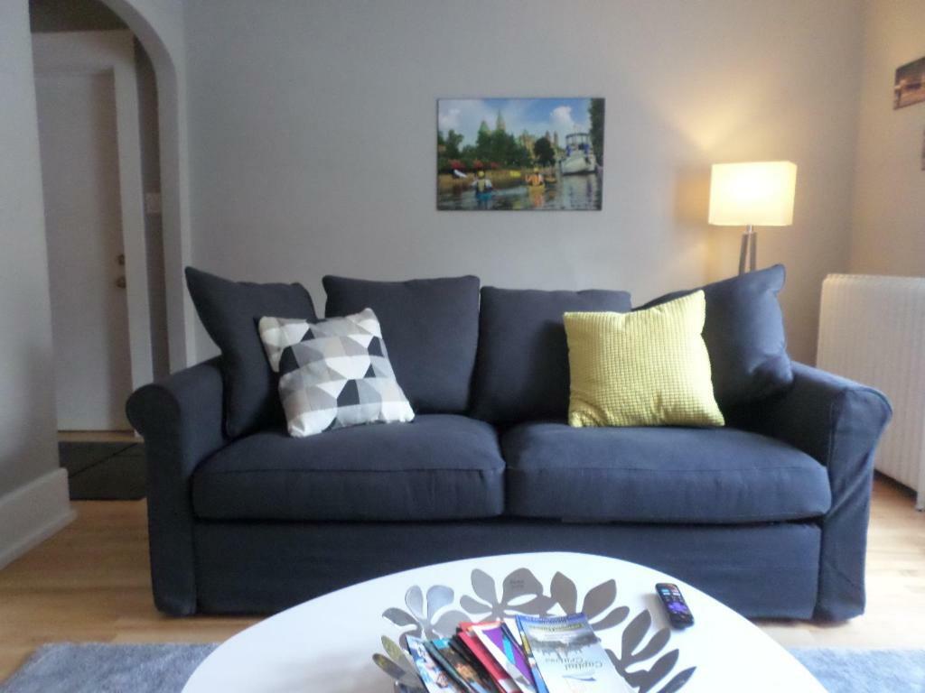 Apartment Beautiful, Clean, Quiet 2 Br-in Downtown Ottawa. Parking, Wifi And Netflix Included Ottawa