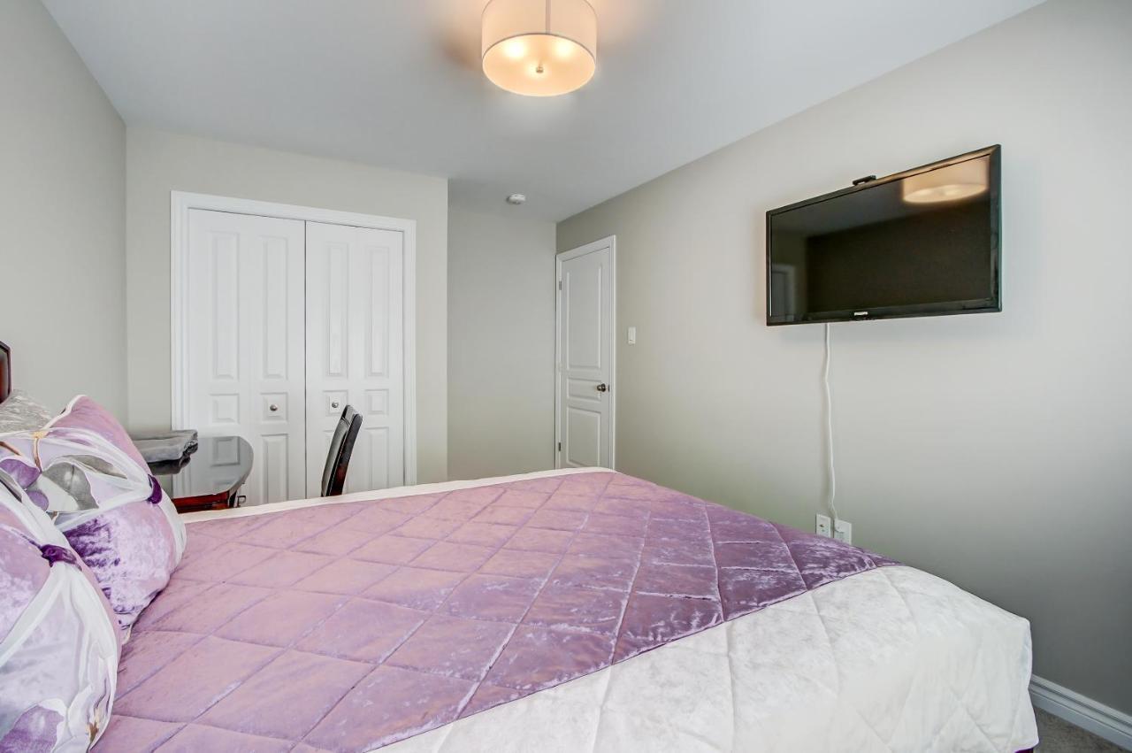 Henia's Bed & Breakfast Ottawa