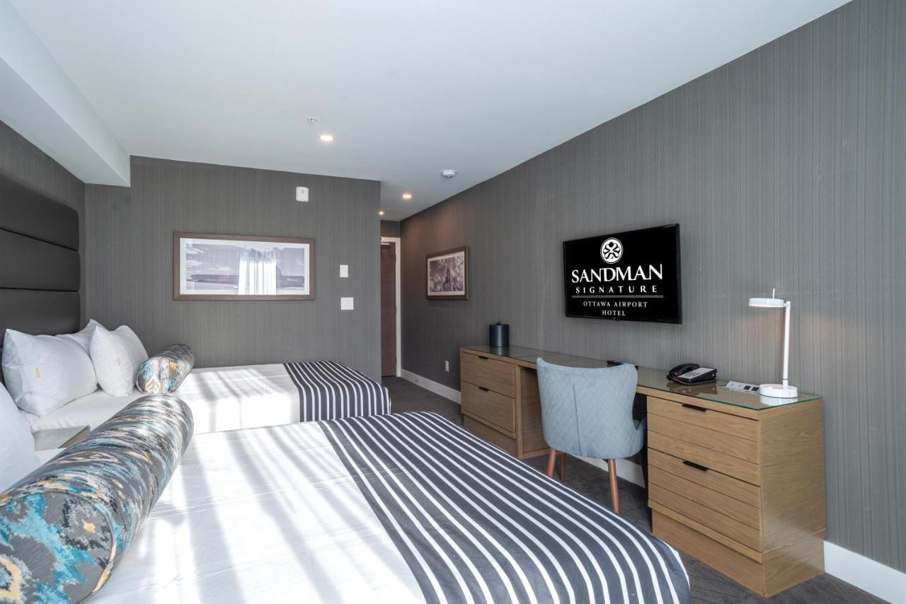 Hotel Sandman Signature Airport Ottawa