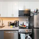 2Br Units With King Bed - Near To Byward Market