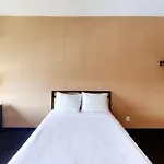 Residence & Conference Centre - Ottawa West