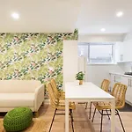 Apartment Downtown - Bohemian Hideaway