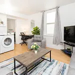 Modern 3Br Condo - Balcony - Near Byward Market