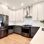Capital\'S Retreat: King Suite, Smart Home, Wfh