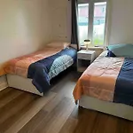 3 Bedroom Near Downtown Ottawa