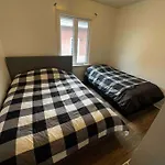 3 Bedroom Near Downtown Ottawa