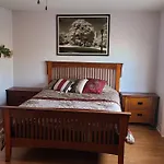 Entire 9 Person House With Sky Light