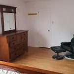 Entire 9 Person House With Sky Light