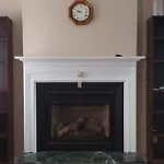 Entire 9 Person House With Sky Light Apartment