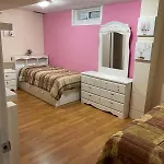 A Bed Of 2 Beds Cute For Females Only - Pour Les Femmes Seulement * Ottawa