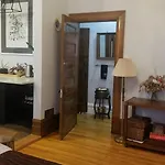 Tina's Gem Apartment