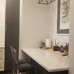 Tina's Gem Apartment *