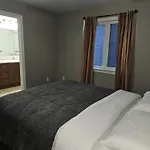 Oasis Lounge