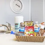 1br Newly Renovated - Pet Friendly Apartment
