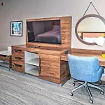 Hampton By Hilton Ottawa