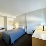 Residence & Conference Centre - Ottawa Downtown