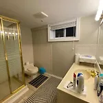 Apartment Spacious -walkout Basement- 4 Guests! -dedicated Workspace-no Pet! No Cooking! No Smoking! No Party!