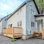 Studio 3 Minutes From Downtown - Free Parking