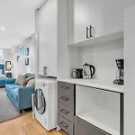 Apartment Capital West *