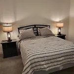 Homestay Lovely Townhouse For Short-term Ottawa