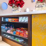 Glo Best Western Kanata Ottawa West