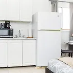Pet Friendly Apartment In Chinatown