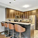 Holiday home Modern Townhome Near Attractions Ottawa