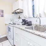 1br In Chinatown - Pet-friendly Ottawa