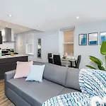 Pet Friendly - 1Br Newly Renovated Apartment